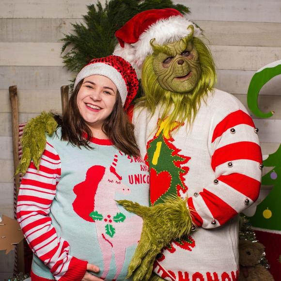 Meet your Posher, Kayla - Picture 1 of 1